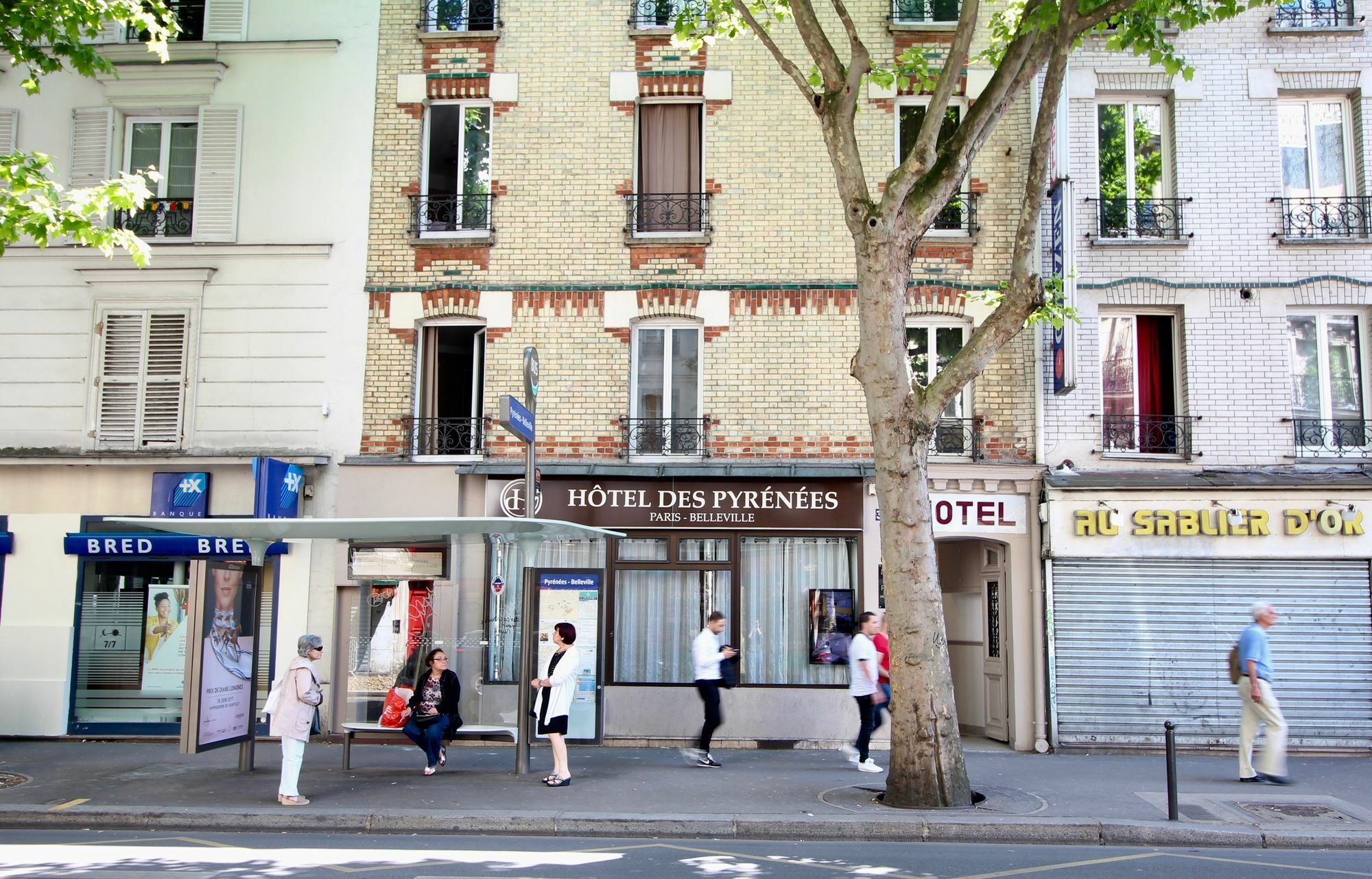 פריז Hotel Des Pyrenees מראה חיצוני תמונה