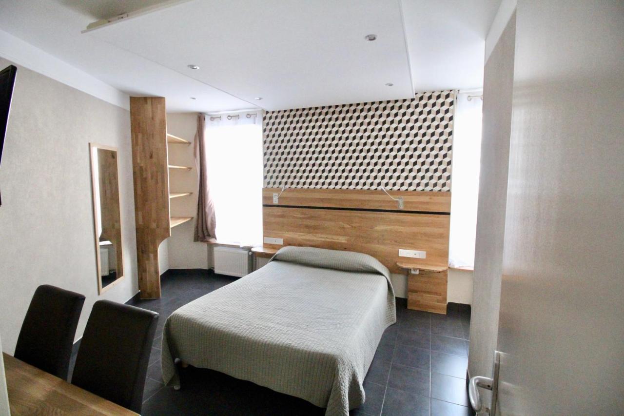 פריז Hotel Des Pyrenees מראה חיצוני תמונה